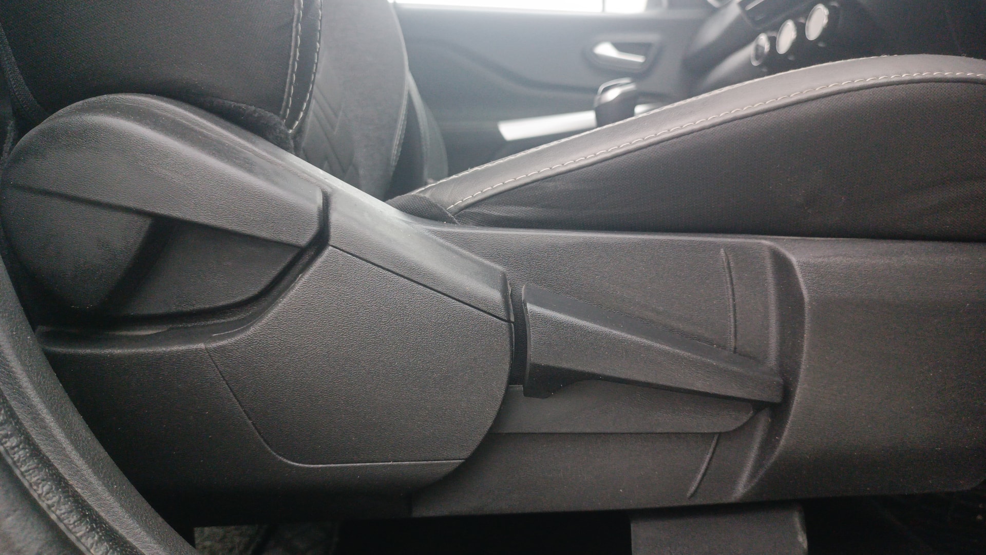 View 2023 Nissan Magnite XV Premium Image 11 Used 2023 Nissan Magnite XV Premium Image 11