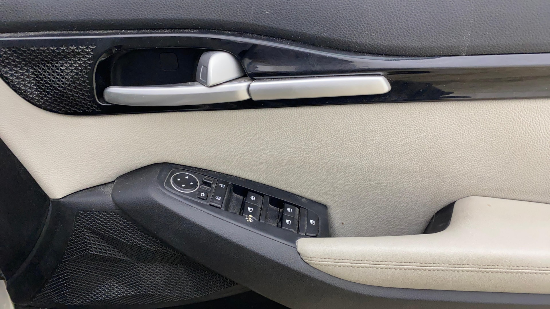 View 2022 Kia Seltos HTX Plus AT Diesel Image 35 Used 2022 Kia Seltos HTX Plus AT Diesel Image 35