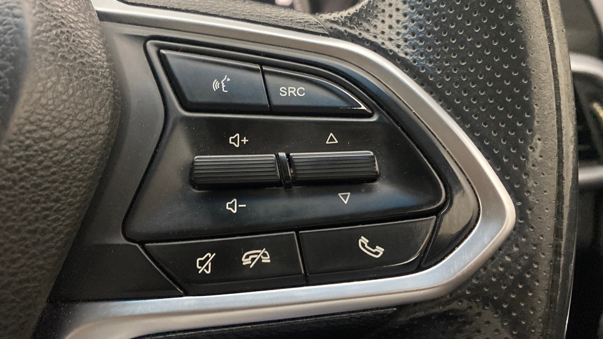 Used 2023 MG Hector Plus Used 2023 MG Hector Plus