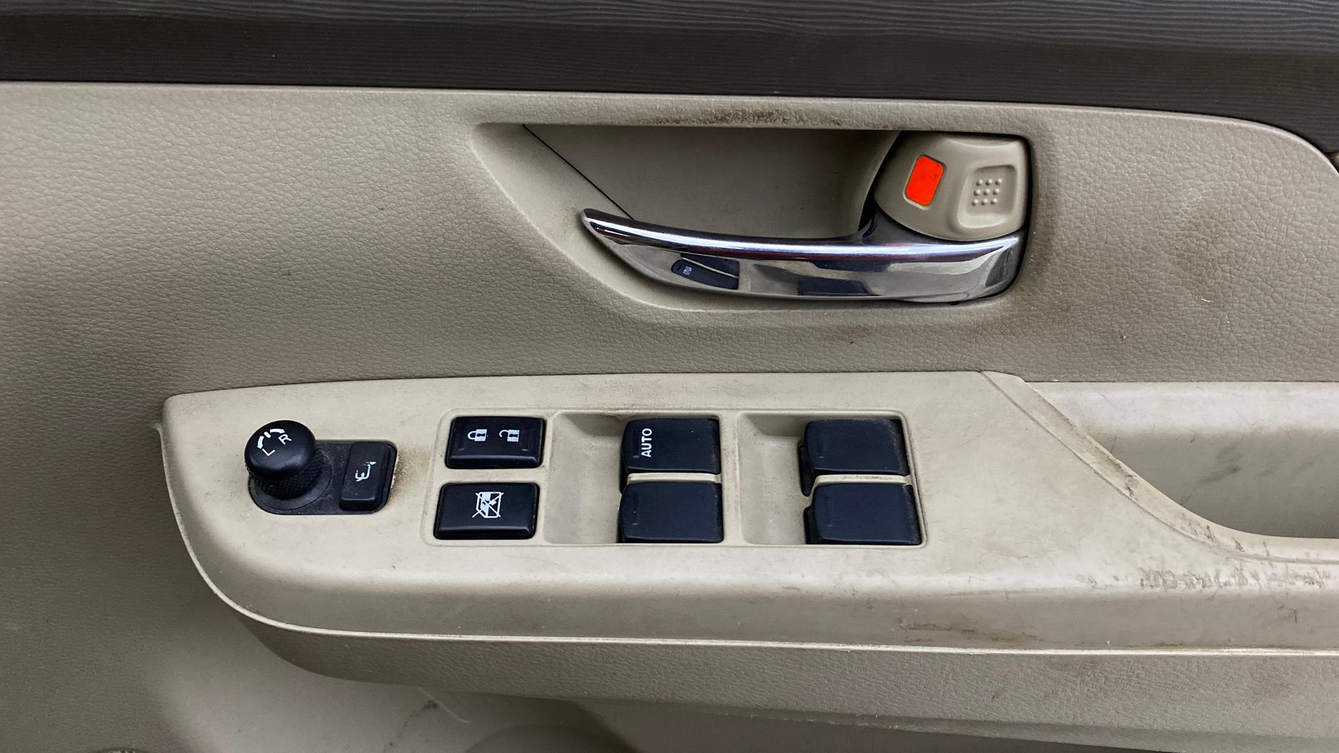 View 2022 Maruti Suzuki 1000 Base Variant Image 33 Used 2022 Maruti Suzuki 1000 Base Variant Image 33
