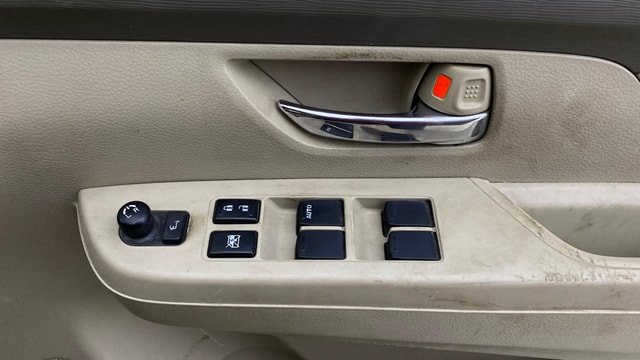 View Maruti Suzuki 1000 Image 33 Used Maruti Suzuki 1000 Image 33