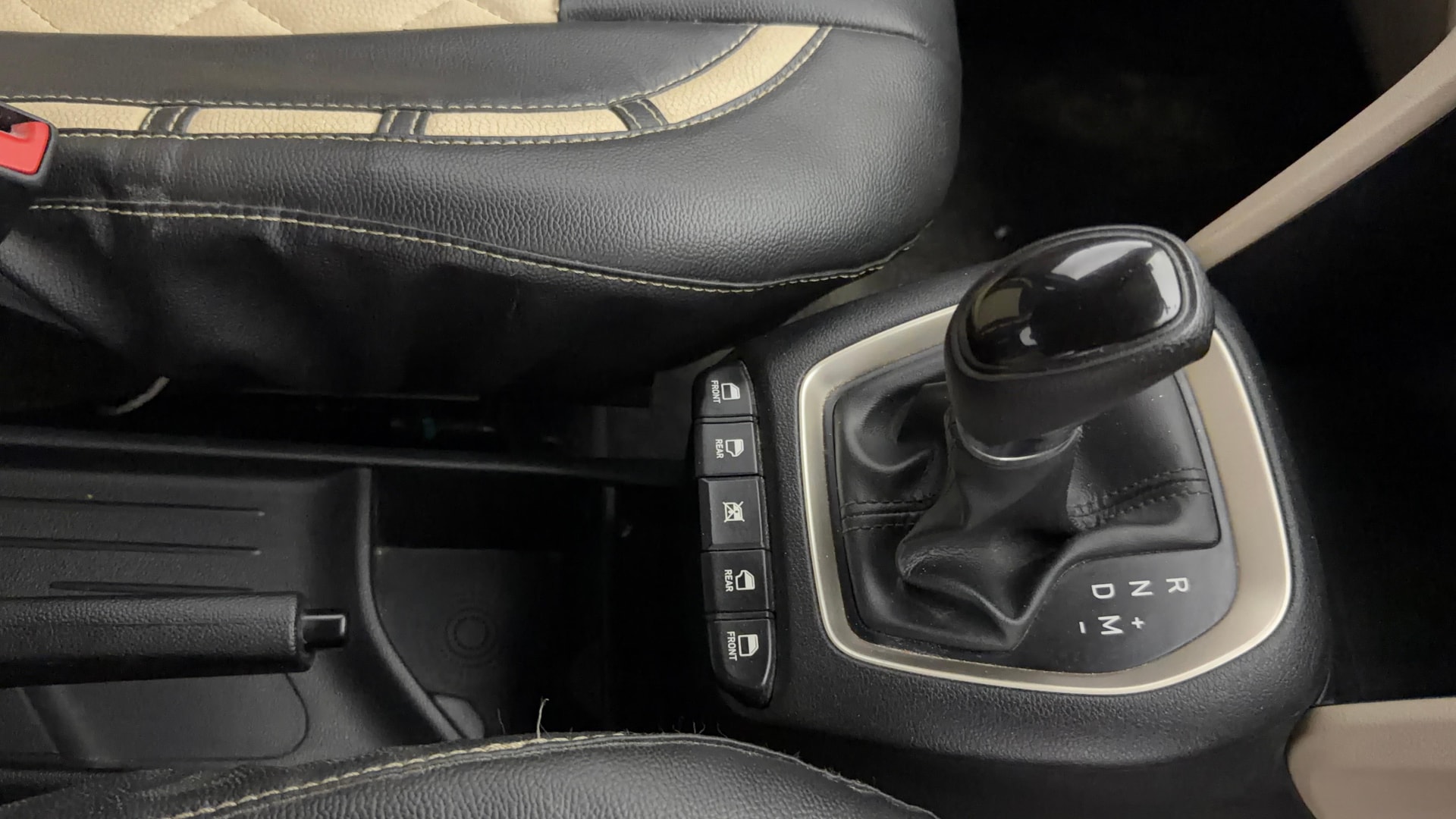 View 2021 Hyundai New Santro Sportz AMT Image 38 Used 2021 Hyundai New Santro Sportz AMT Image 38