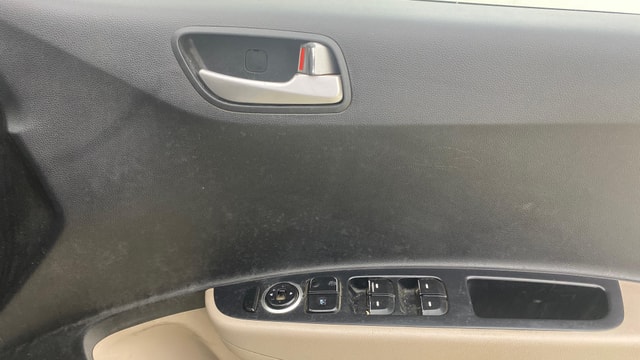 View Hyundai Xcent Image 36 Used Hyundai Xcent Image 36