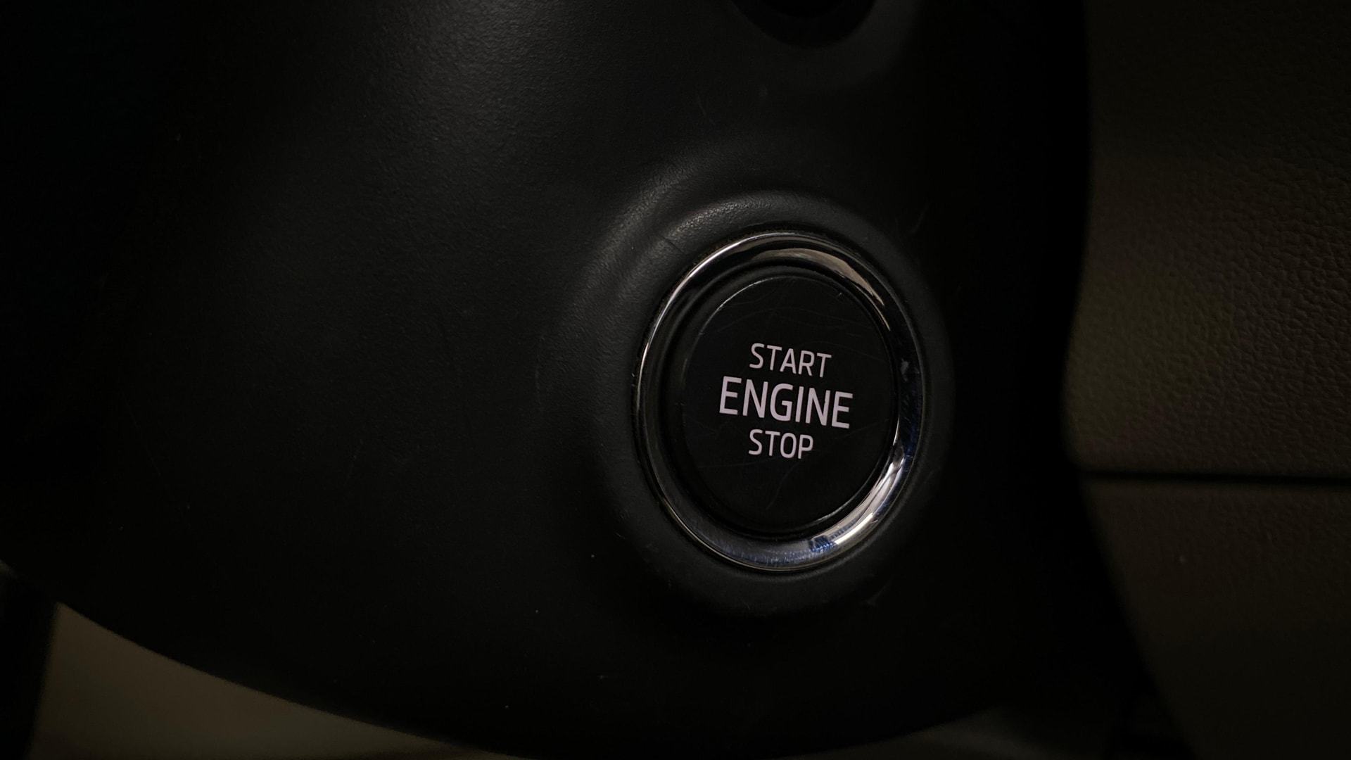 View 2022 Skoda Slavia Ambition 1.0 TSI AT Image 35 Used 2022 Skoda Slavia Ambition 1.0 TSI AT Image 35