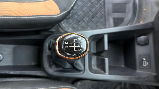 View Renault Kwid Image 38 Used Renault Kwid Image 38