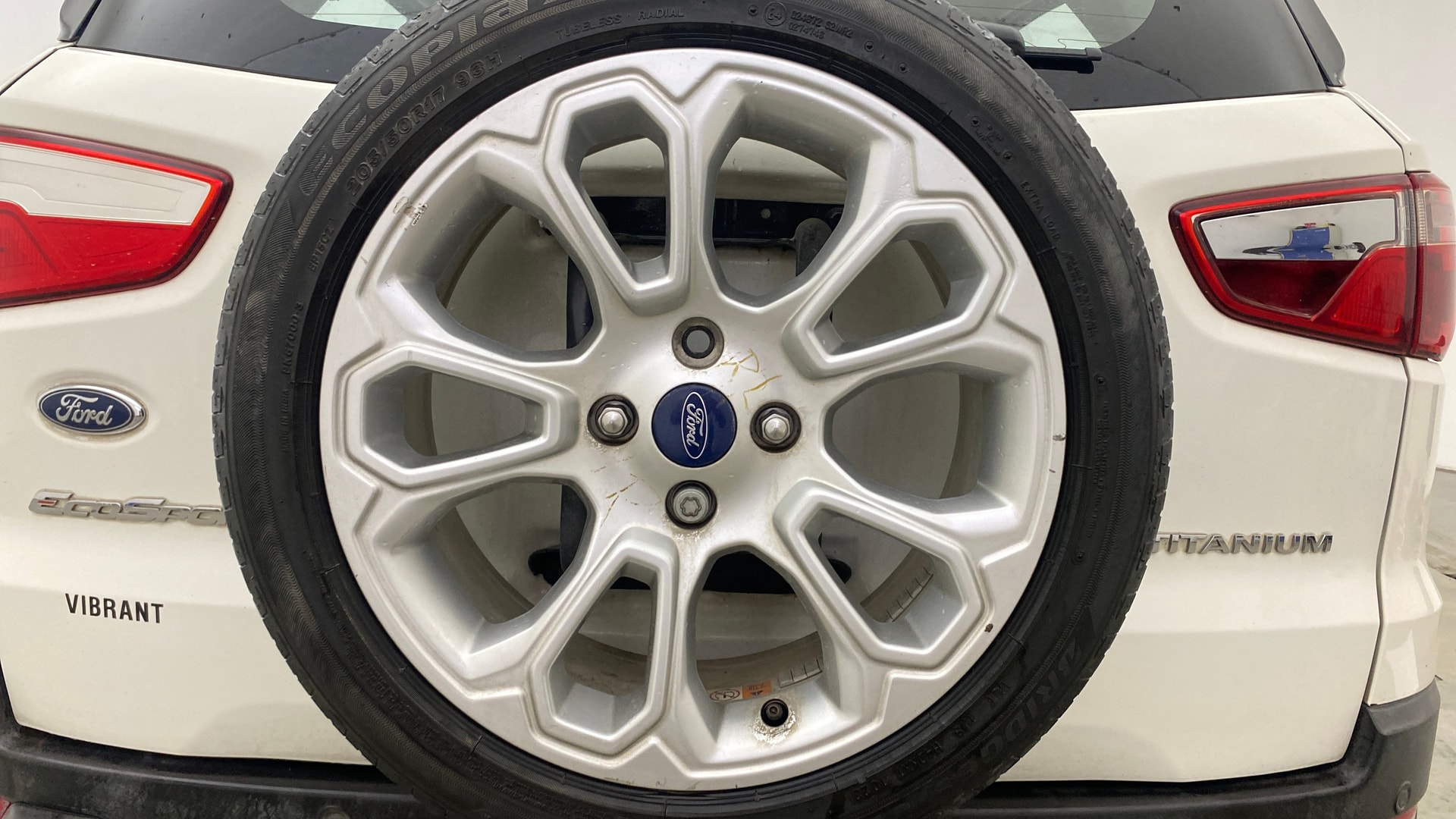 View 2018 Ford EcoSport 1.5 TDCi Diesel Ambiente BS IV Image 25 Used 2018 Ford EcoSport 1.5 TDCi Diesel Ambiente BS IV Image 25
