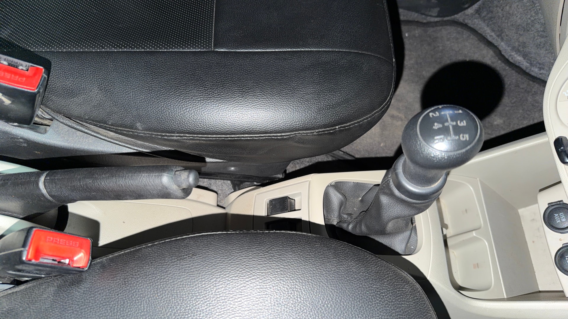 View 2023 Maruti Suzuki 1000 Base Variant Image 38 Used 2023 Maruti Suzuki 1000 Base Variant Image 38