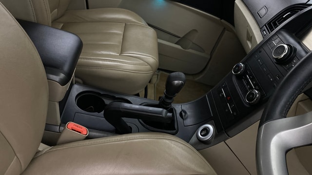 View Mahindra XUV500 Image 41 Used Mahindra XUV500 Image 41