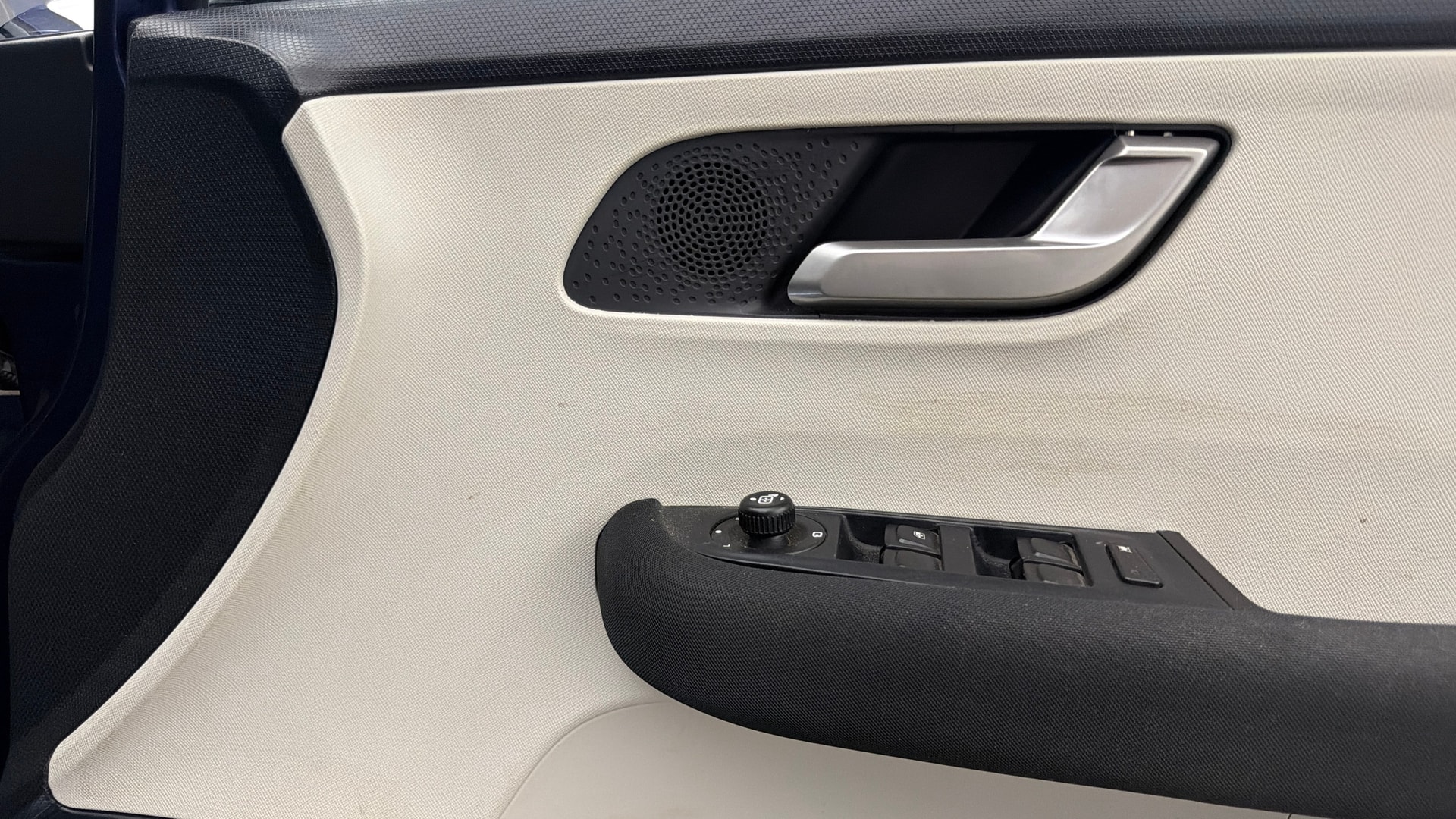 Used 2024 Tata Altroz Used 2024 Tata Altroz