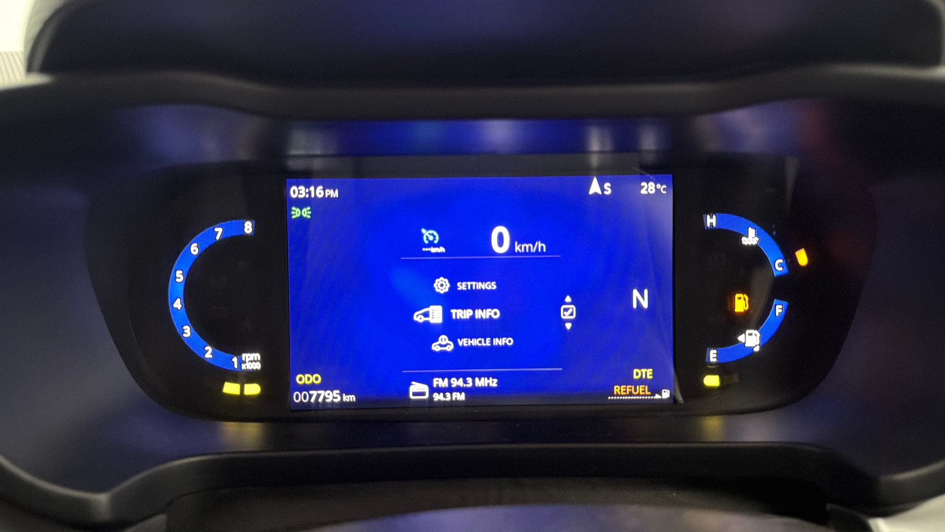 Used 2024 Tata Altroz Used 2024 Tata Altroz