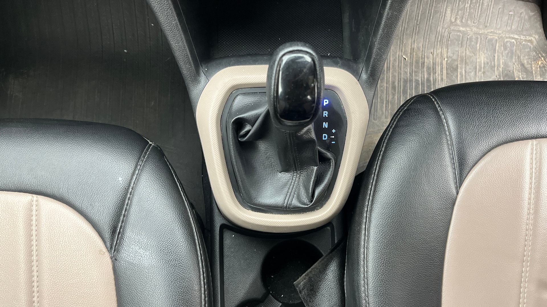 Used 2018 Hyundai Grand i10 Used 2018 Hyundai Grand i10