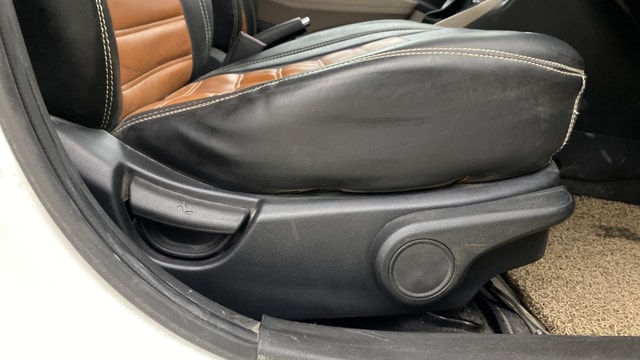 View Hyundai Grand i10 Image 18 Used Hyundai Grand i10 Image 18