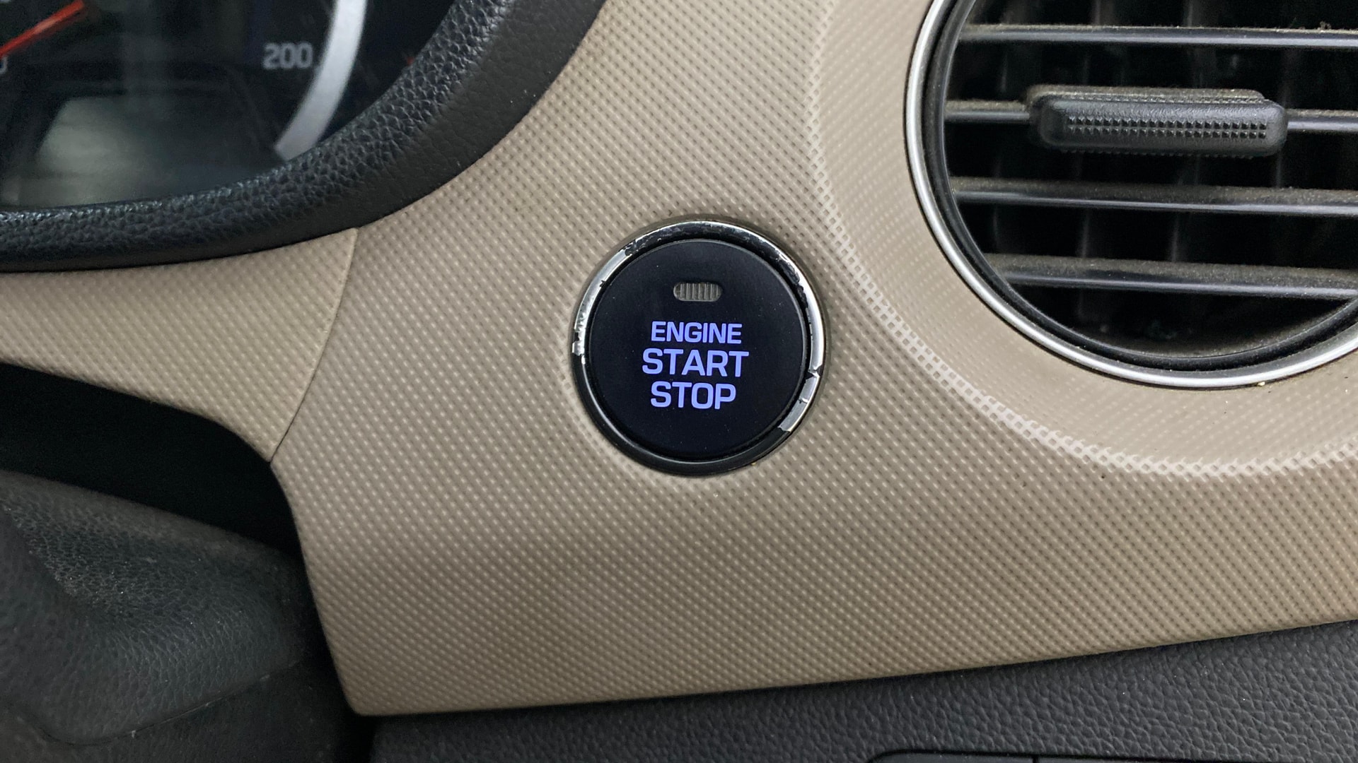 Used 2016 Hyundai Grand i10 Used 2016 Hyundai Grand i10