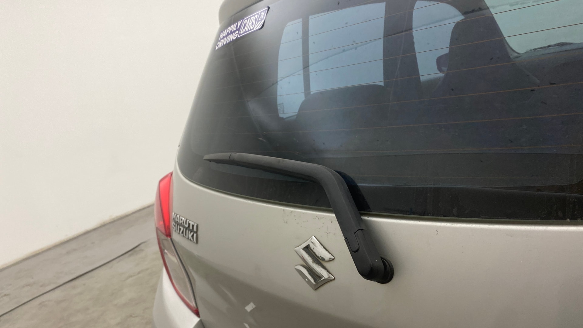 View 2017 Maruti Suzuki 1000 Base Variant Image 42 Used 2017 Maruti Suzuki 1000 Base Variant Image 42