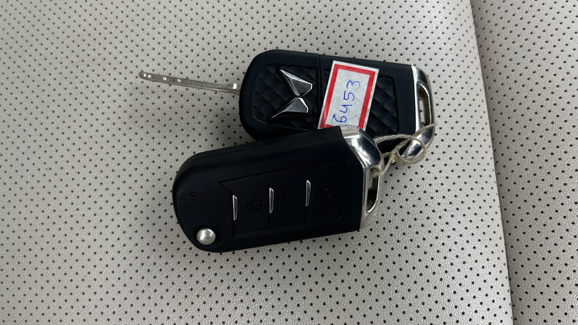 Used 2023 Mahindra XUV700 Used 2023 Mahindra XUV700