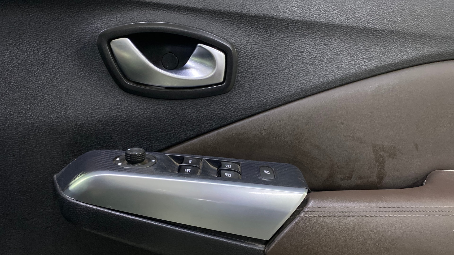 View 2020 Nissan Kicks XV Petrol BS IV Image 33 Used 2020 Nissan Kicks XV Petrol BS IV Image 33