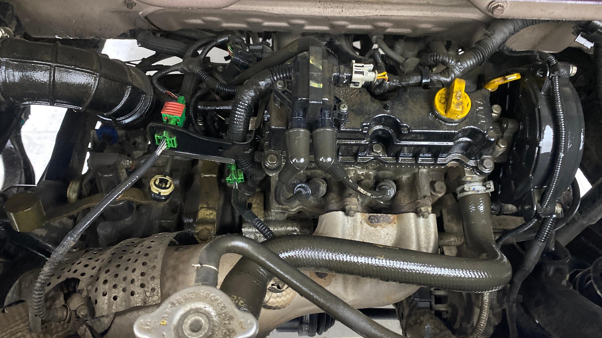View 2015 Tata Nano Twist XT Image 40 Used 2015 Tata Nano Twist XT Image 40