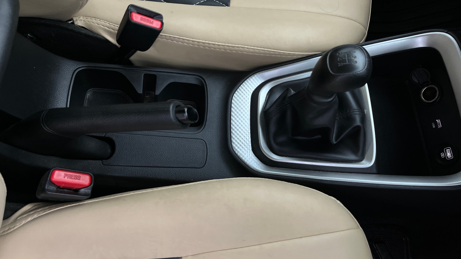 Used 2022 Kia Sonet Used 2022 Kia Sonet