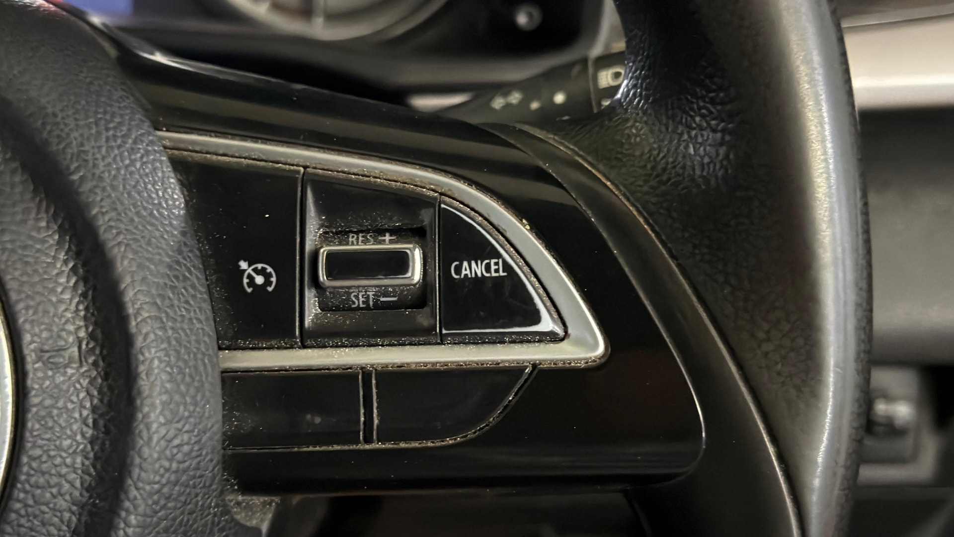 View 2023 Maruti Suzuki 1000 Base Variant Image 3 Used 2023 Maruti Suzuki 1000 Base Variant Image 3