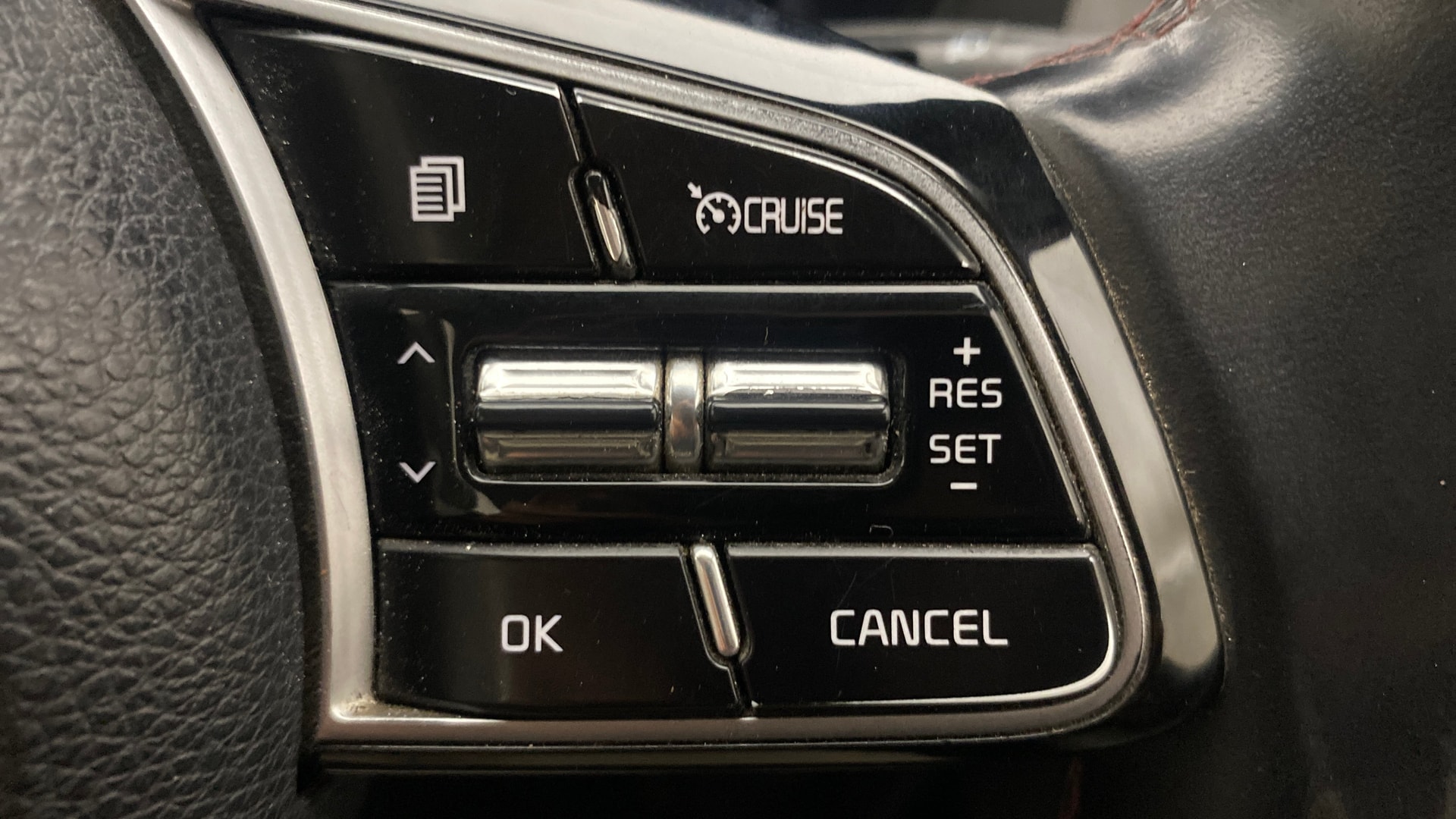 View 2020 Kia Seltos GTX Plus AT Diesel Image 3 Used 2020 Kia Seltos GTX Plus AT Diesel Image 3