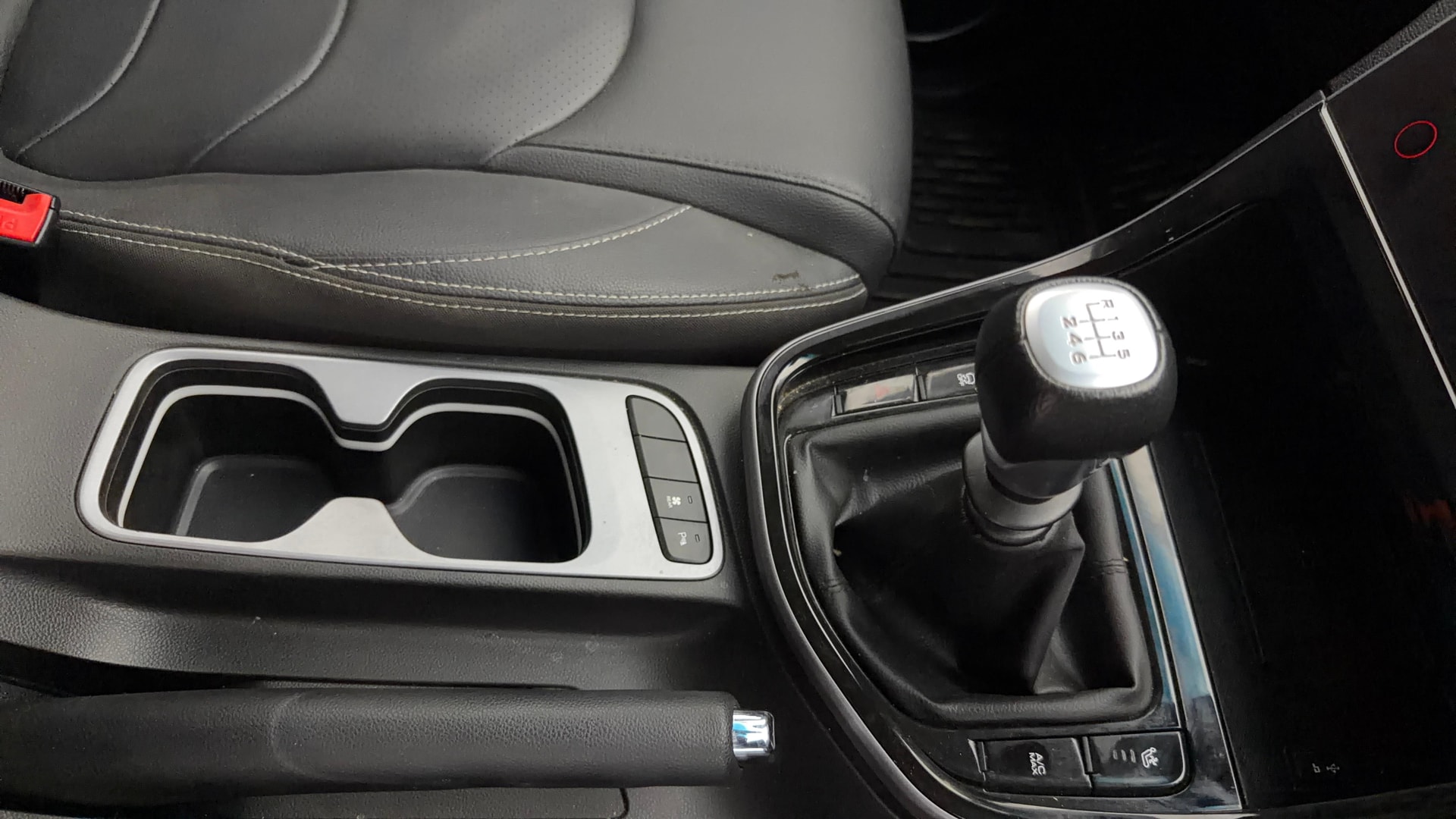 Used 2024 MG Hector Plus Used 2024 MG Hector Plus