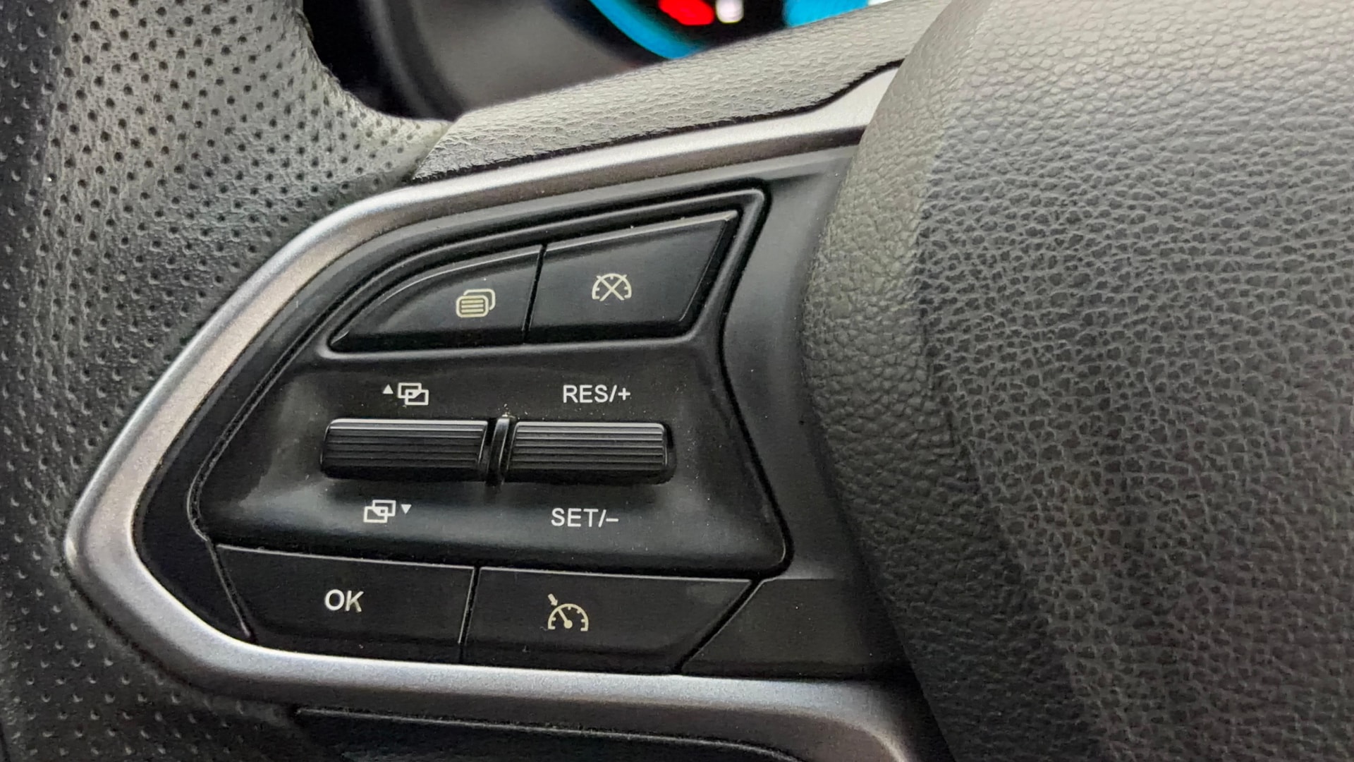 Used 2024 MG Hector Plus Used 2024 MG Hector Plus