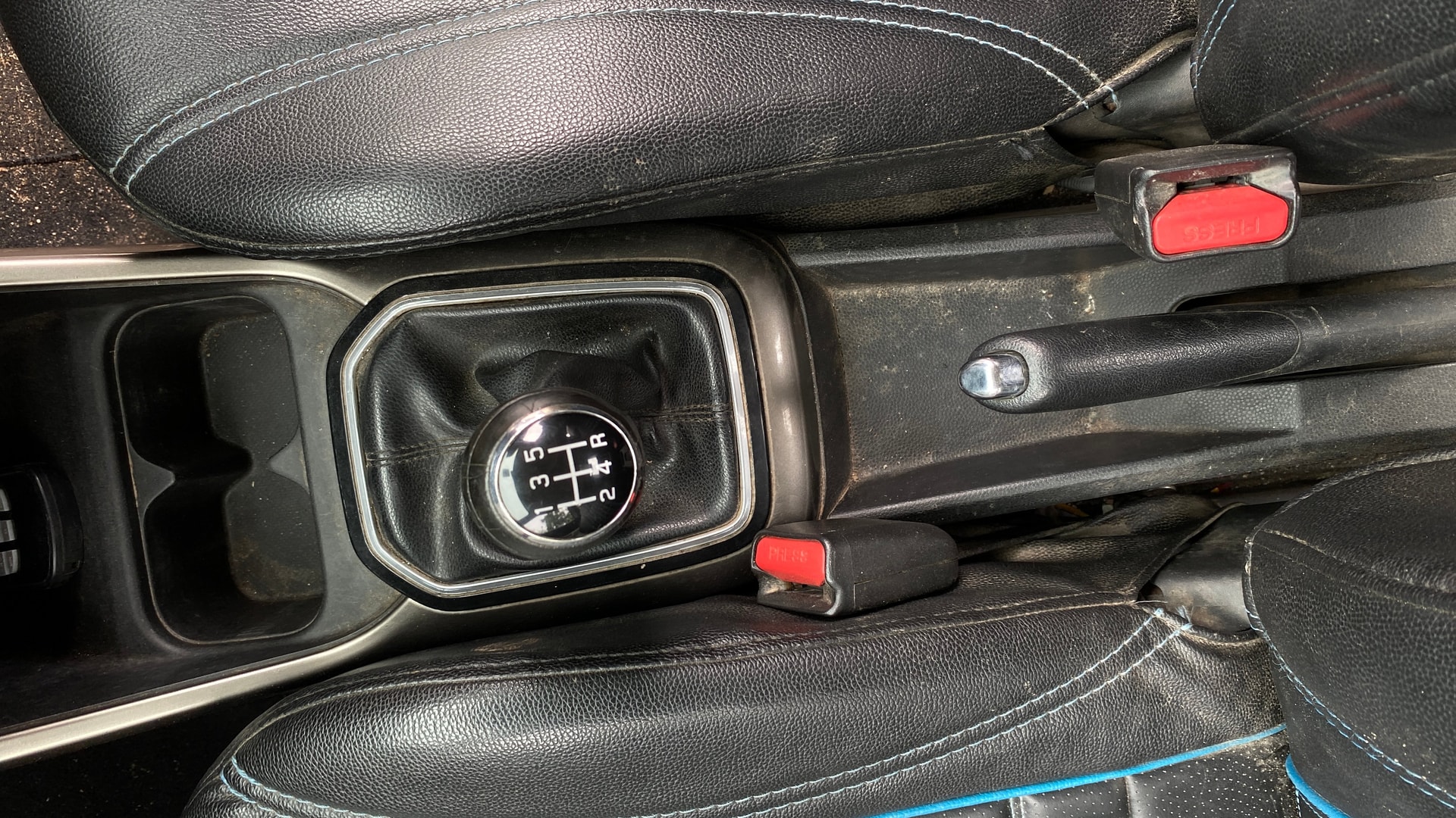 View 2018 Maruti Suzuki 1000 Base Variant Image 37 Used 2018 Maruti Suzuki 1000 Base Variant Image 37