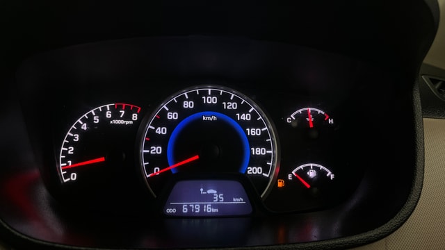 View Hyundai Grand i10 Image 34 Used Hyundai Grand i10 Image 34