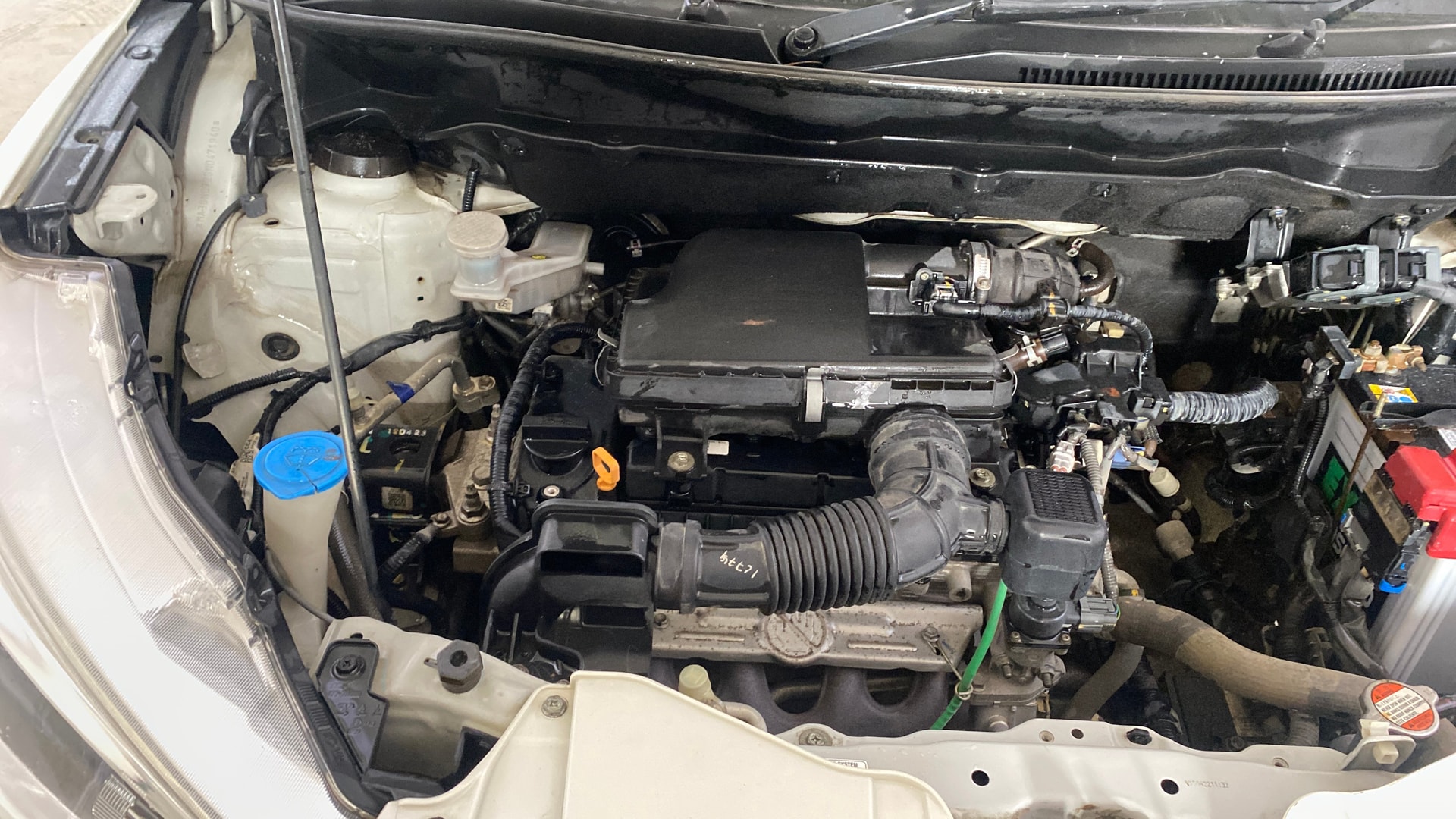 View 2022 Maruti Suzuki 1000 Base Variant Image 3 Used 2022 Maruti Suzuki 1000 Base Variant Image 3