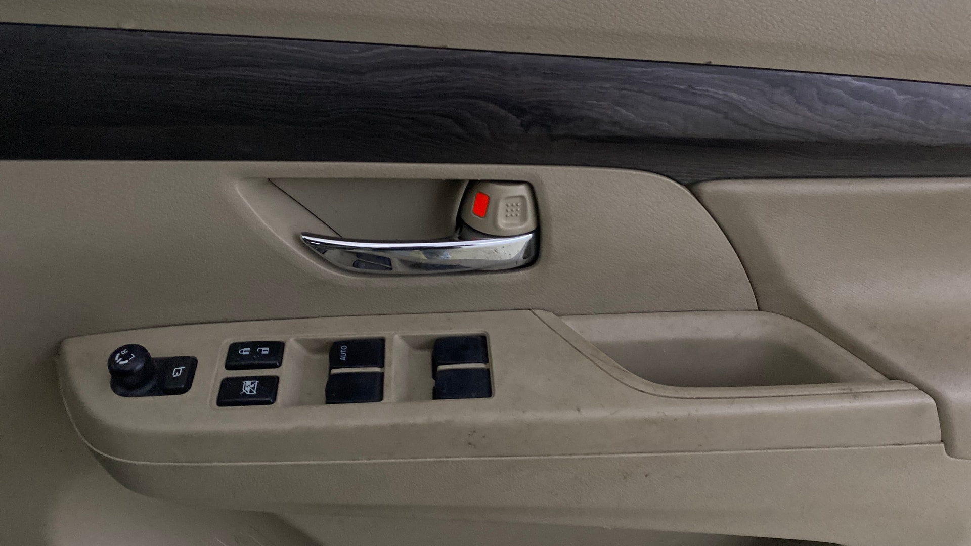 View 2022 Maruti Suzuki 1000 Base Variant Image 33 Used 2022 Maruti Suzuki 1000 Base Variant Image 33