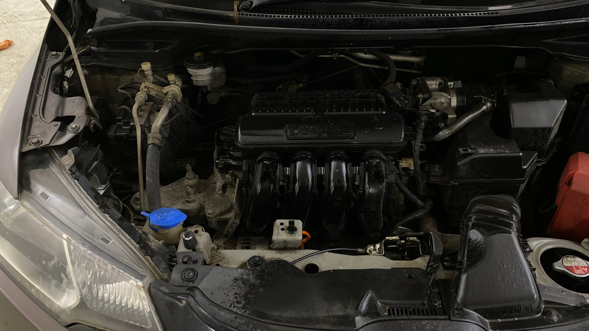 View 2016 Honda Jazz E MT Diesel Image 3 Used 2016 Honda Jazz E MT Diesel Image 3