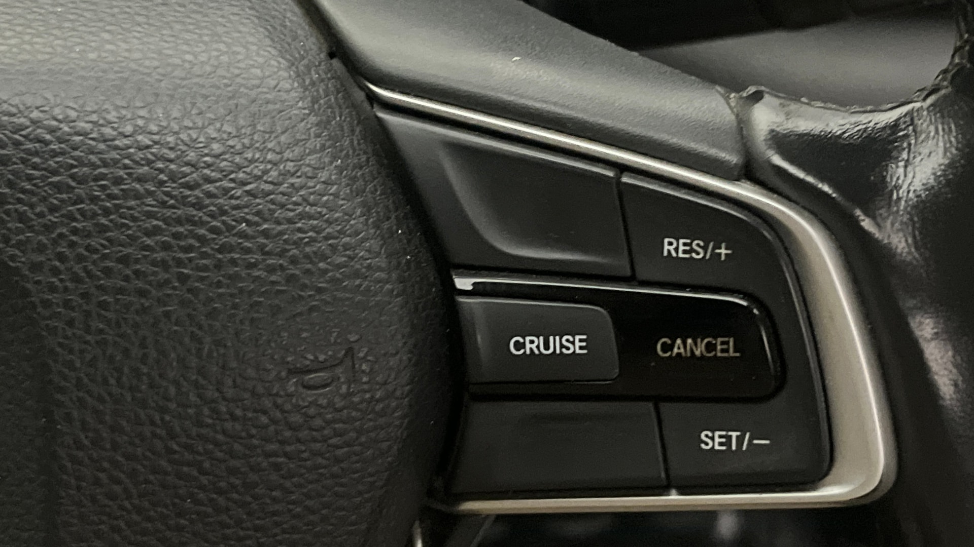 View 2023 Honda City ZX CVT Image 3 Used 2023 Honda City ZX CVT Image 3