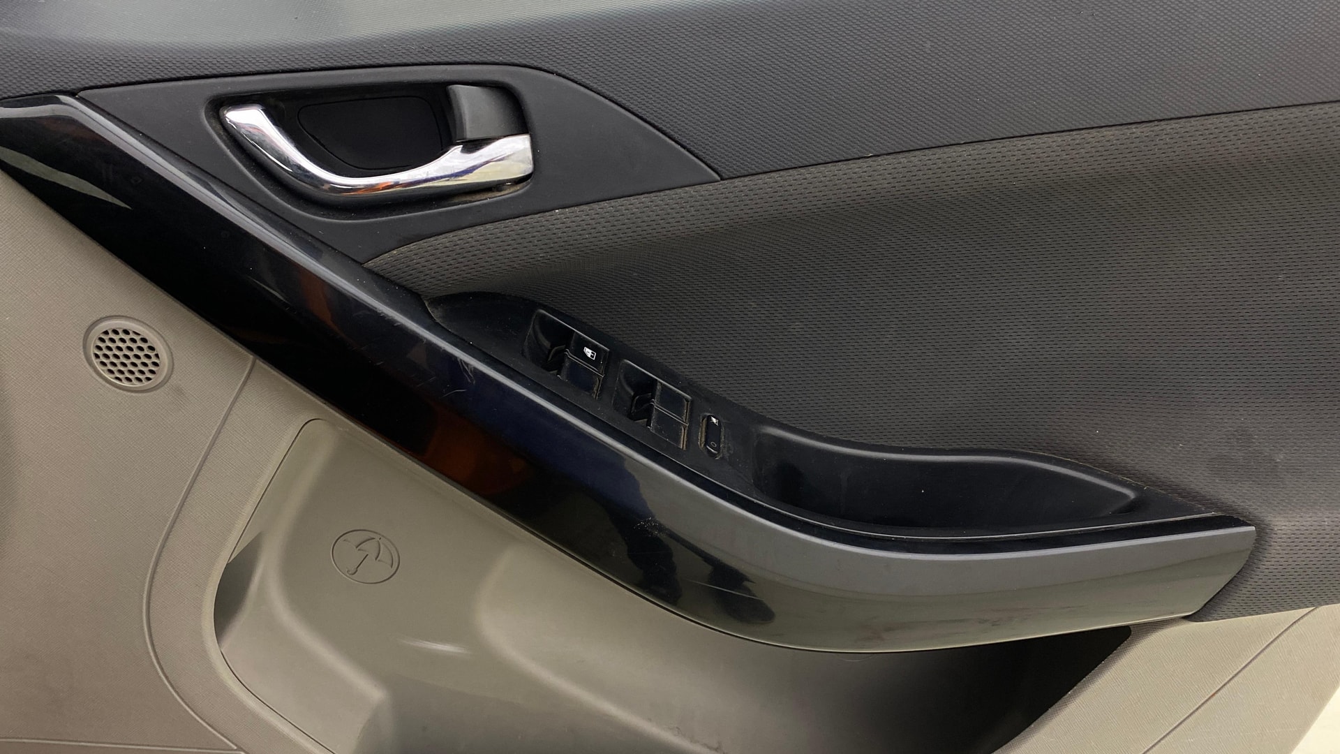 View 2020 Tata Nexon Revotron XE Image 33 Used 2020 Tata Nexon Revotron XE Image 33