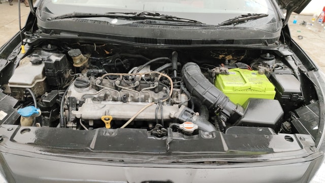 View Hyundai Fluidic Verna Image 41 Used Hyundai Fluidic Verna Image 41