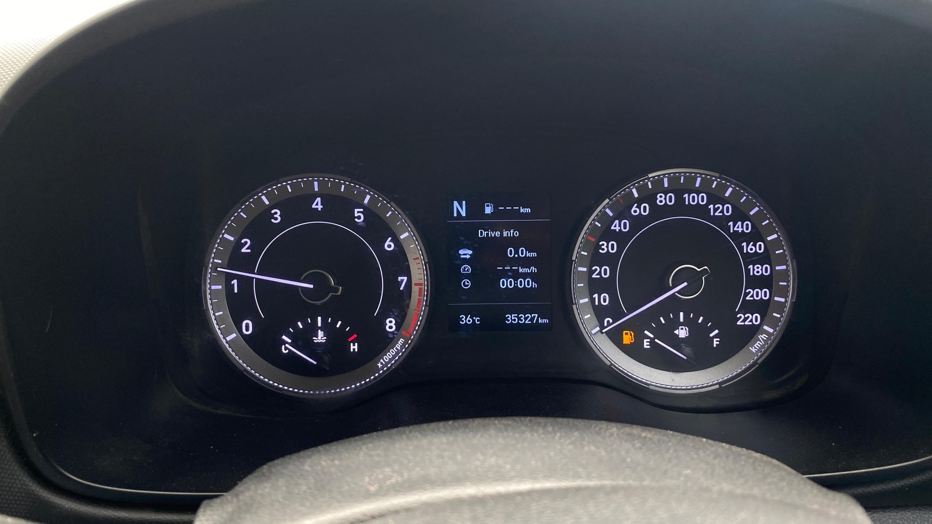 View 2020 Hyundai Venue SX 1.0 iMT Petrol Image 35 Used 2020 Hyundai Venue SX 1.0 iMT Petrol Image 35