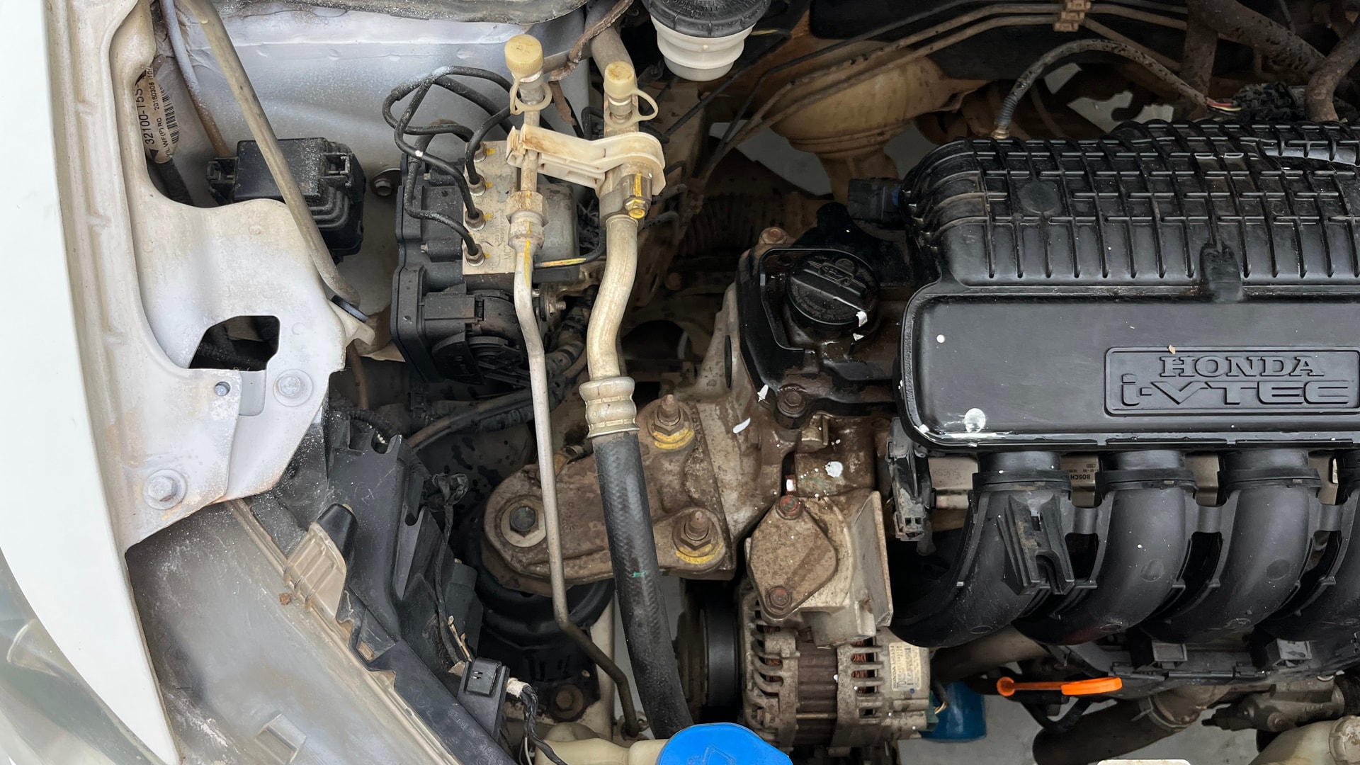 View 2016 Honda Jazz E MT Diesel Image 3 Used 2016 Honda Jazz E MT Diesel Image 3