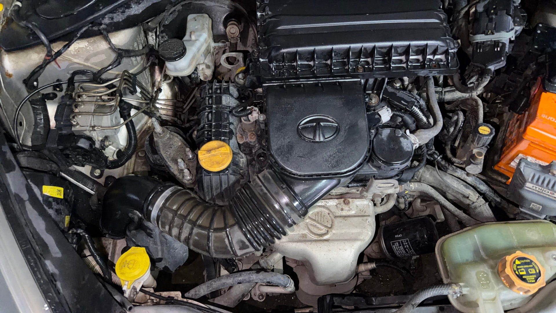 View 2019 Tata Tiago Revotorq XB Image 3 Used 2019 Tata Tiago Revotorq XB Image 3