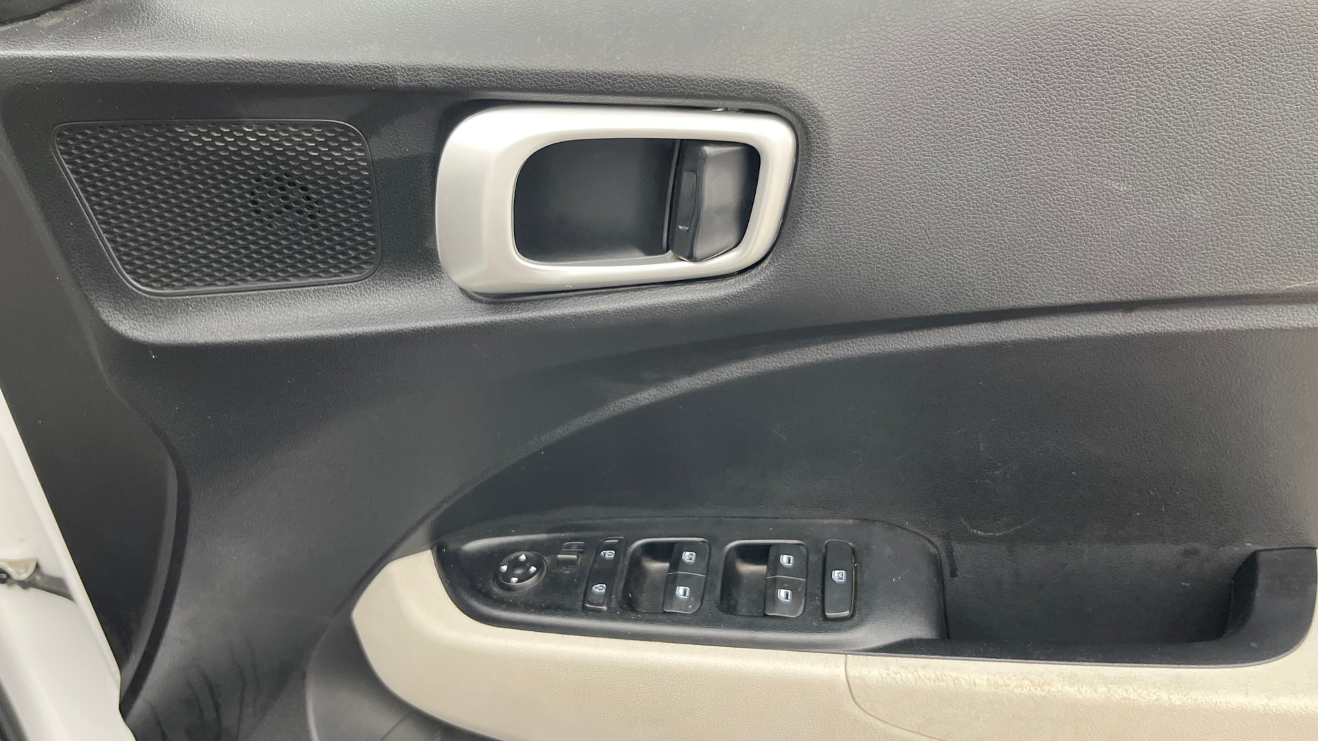 Used 2024 Hyundai Venue Used 2024 Hyundai Venue