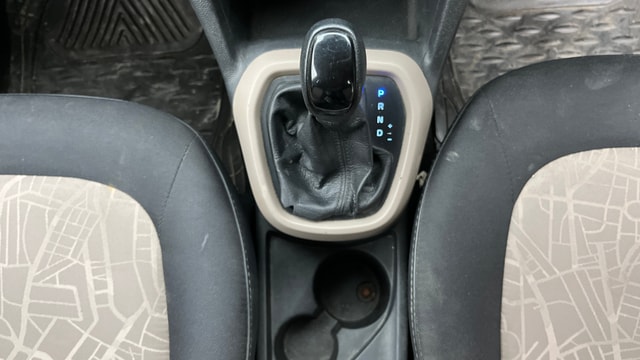 View Hyundai Grand i10 Image 38 Used Hyundai Grand i10 Image 38