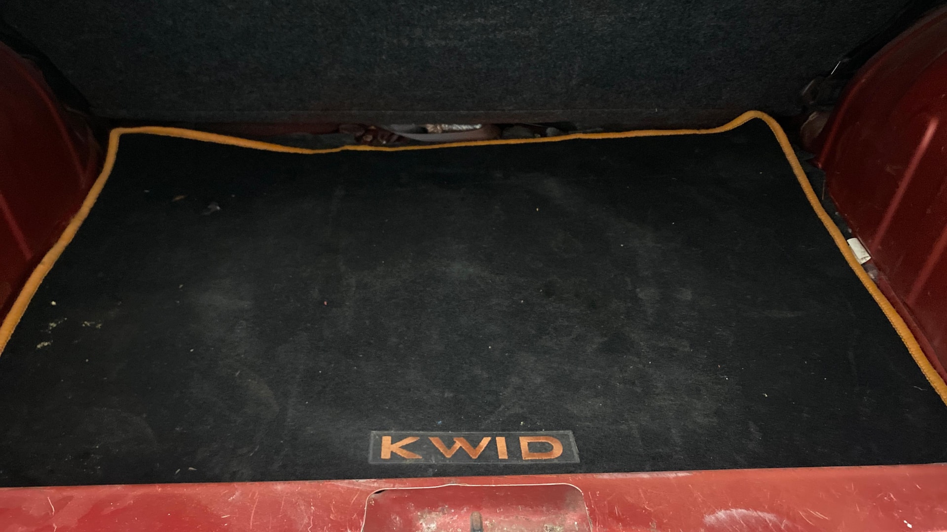 View 2017 Renault Kwid RXT 1.0 Image 10 Used 2017 Renault Kwid RXT 1.0 Image 10