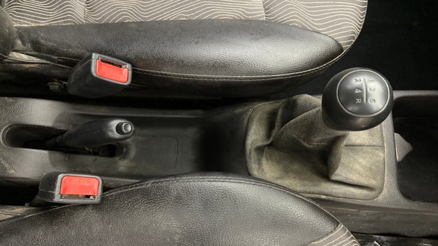 View Hyundai EON Image 37 Used Hyundai EON Image 37
