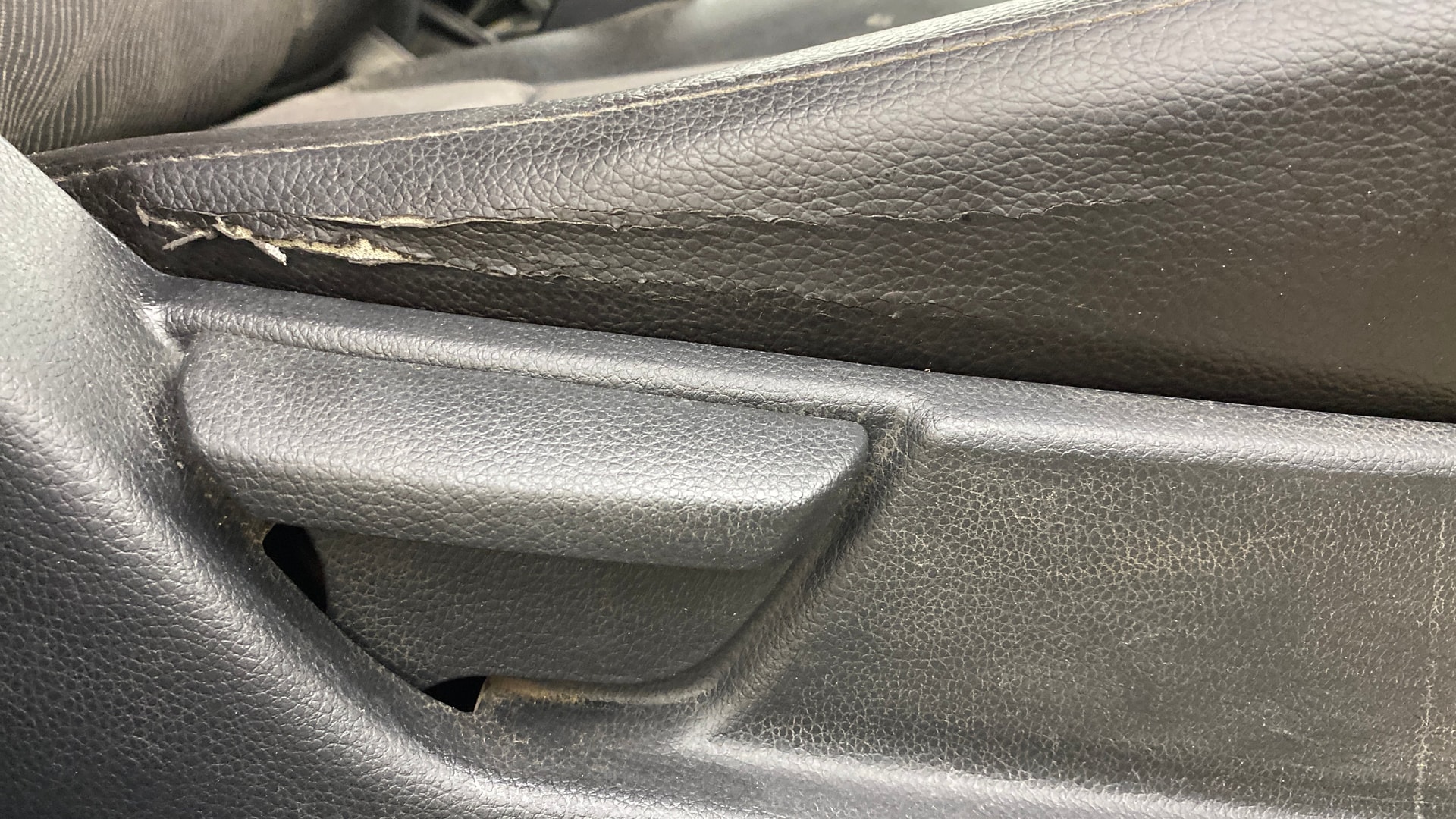 View 2014 Hyundai EON Era Plus Image 18 Used 2014 Hyundai EON Era Plus Image 18