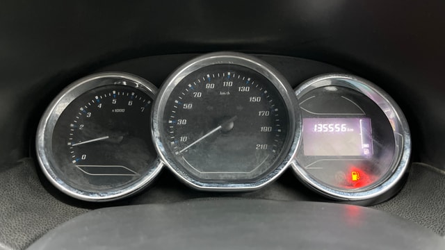 View Renault Duster Image 34 Used Renault Duster Image 34