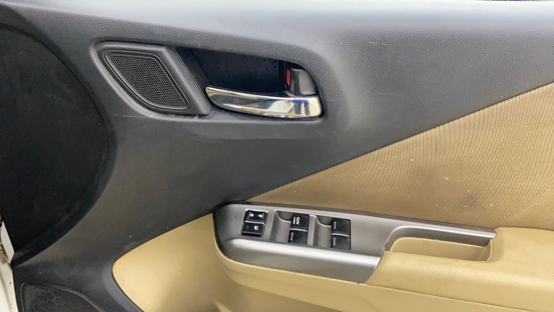 View 2016 Honda City ZX MT Diesel Anniversary Edition Image 34 Used 2016 Honda City ZX MT Diesel Anniversary Edition Image 34