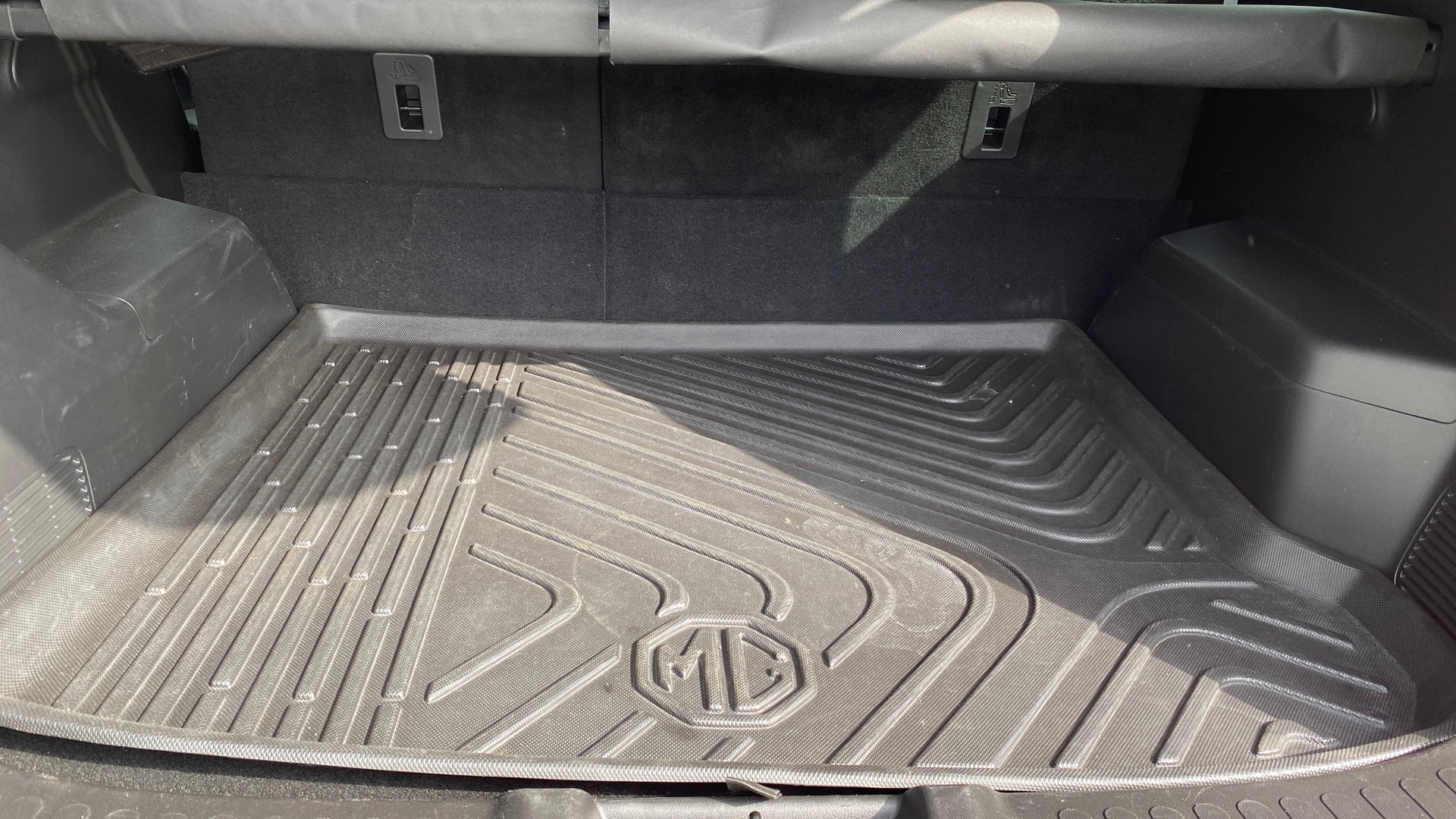 View 2019 MG Hector Sharp Diesel Image 7 Used 2019 MG Hector Sharp Diesel Image 7