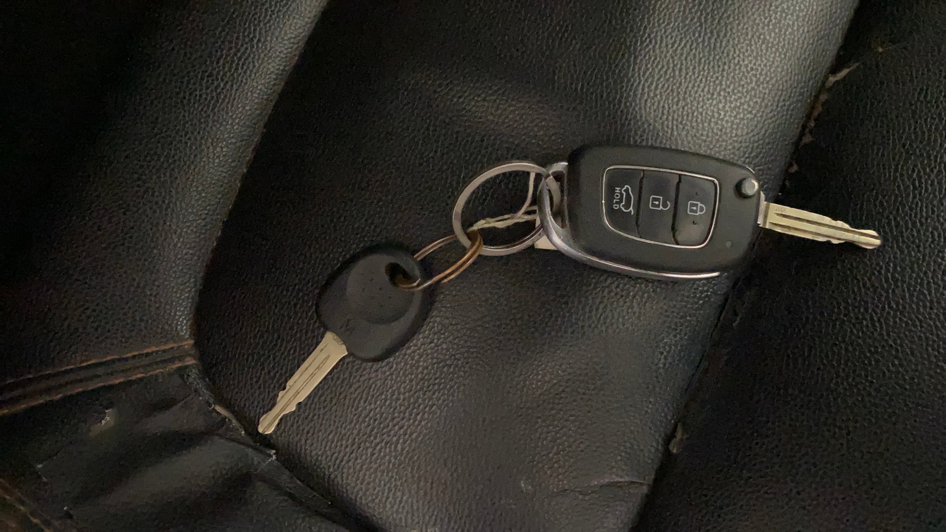 View 2019 Hyundai Venue S 1.0 Petrol AT Image 17 Used 2019 Hyundai Venue S 1.0 Petrol AT Image 17