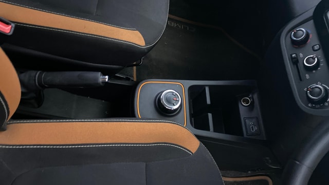 View Renault Kwid Image 38 Used Renault Kwid Image 38