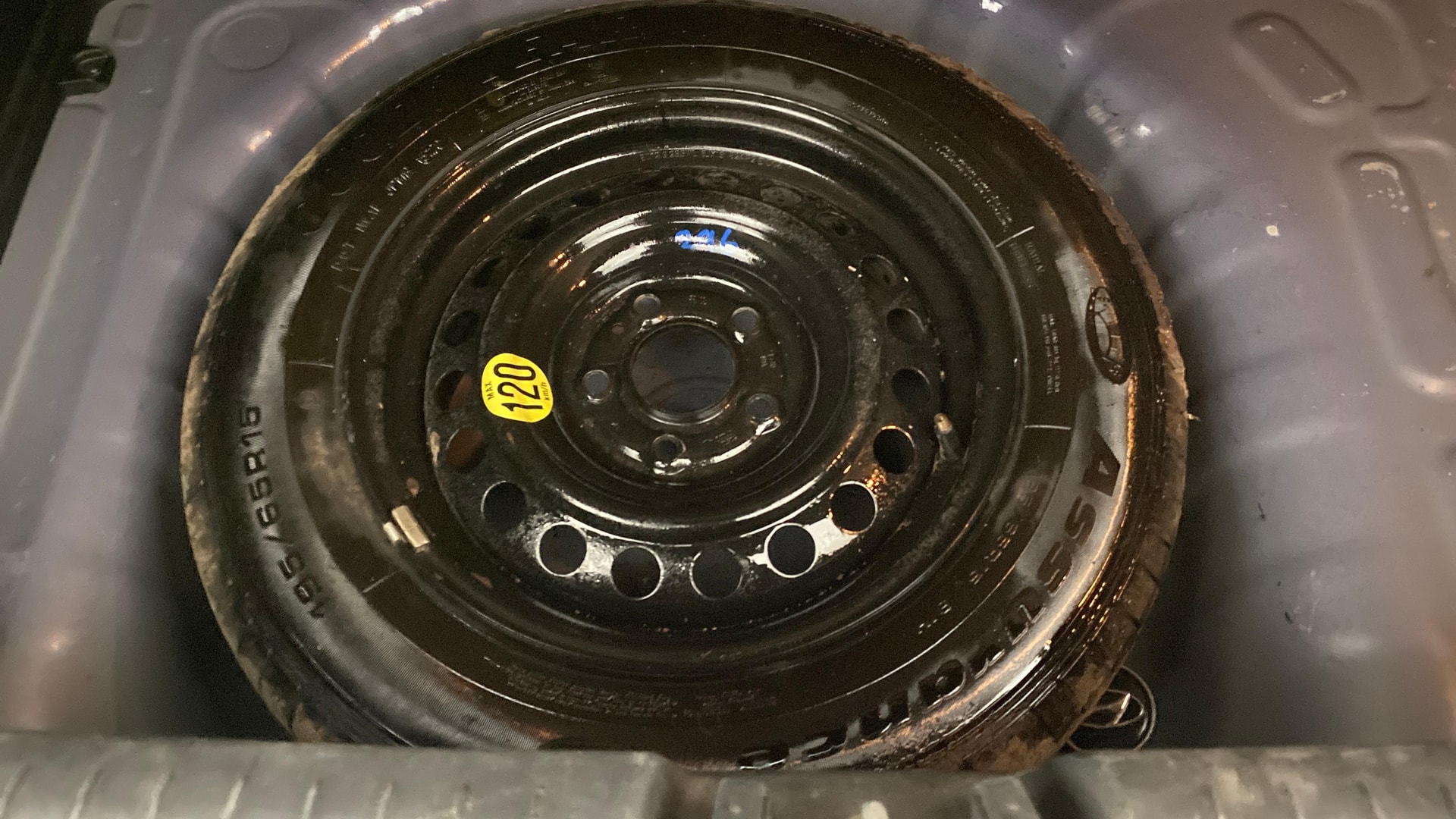 View 2021 Hyundai Venue SX 1.5 Diesel Image 26 Used 2021 Hyundai Venue SX 1.5 Diesel Image 26