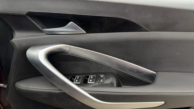 View MG Hector Image 35 Used MG Hector Image 35