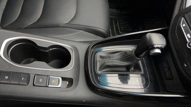 View MG Hector Image 41 Used MG Hector Image 41